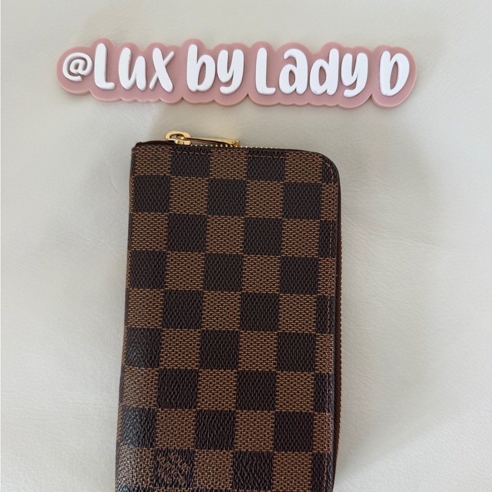 Louis Vuitton Brown Damier Ebene Wallet
Never Used